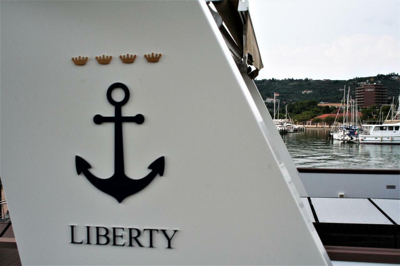Floating House Marina Royal Villa Portorož Exterior foto